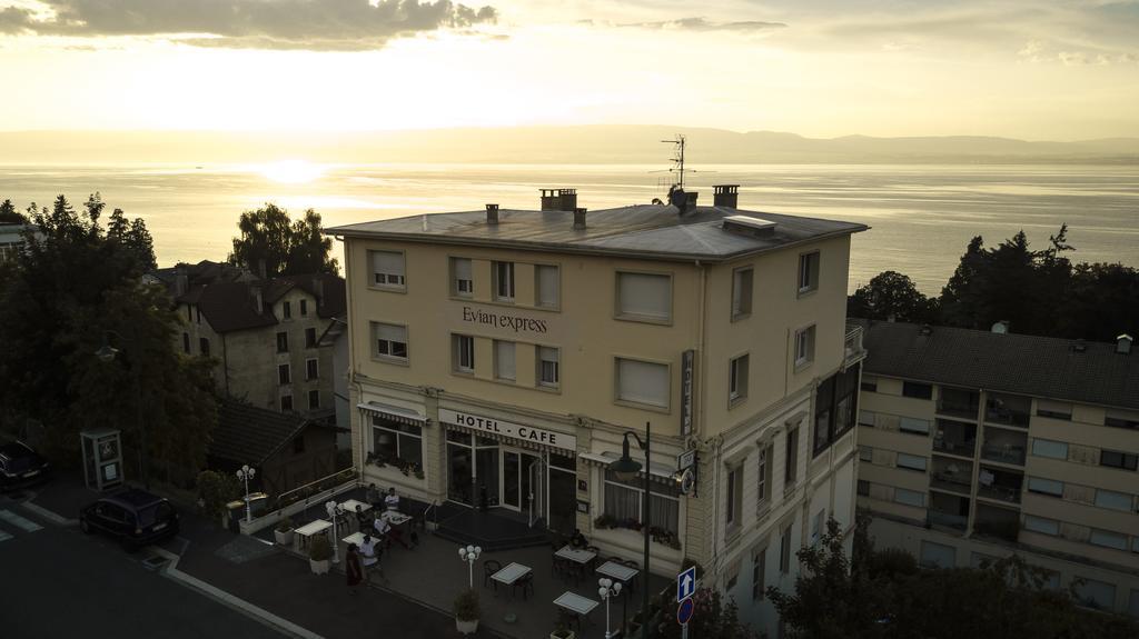 Hotel Evian Express - Terminus Exterior foto